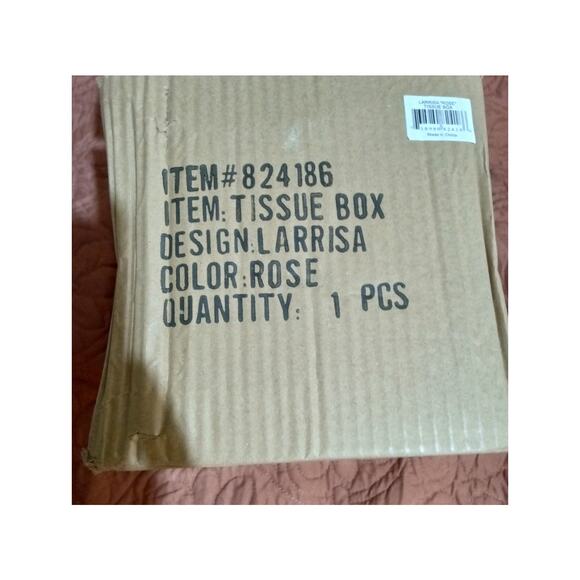 Popular Larrisa Rose Flower Embroidery Design Tissue Box Rose Gold - Picture 4 of 4
